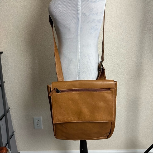 Clava American Messenger Bag Vintage British Tan Handbag Purse Unisex - Picture 7 of 10